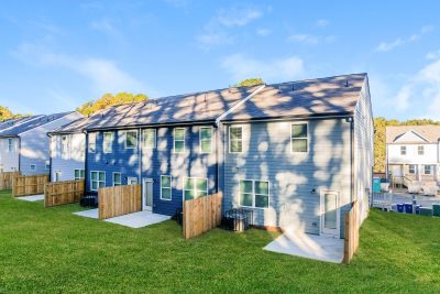 015 photo rear view 11997992