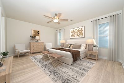 004 photo vs main bedroom 15158228