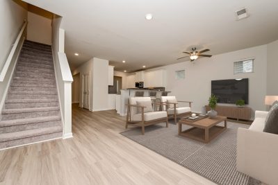 004 photo vs living room 15150303