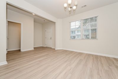 005 photo dining room 15146025