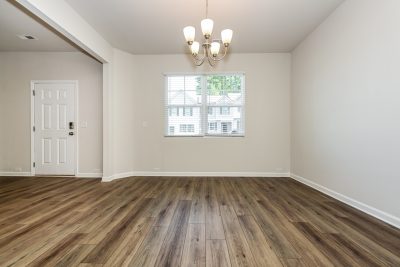 005 photo dining room 13192286