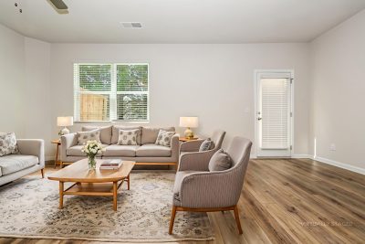 002 photo vs living room 15112550