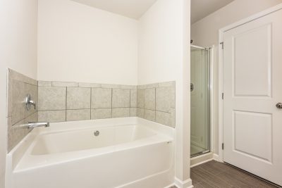 017 photo bathroom 13192279