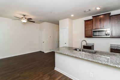 006 Dining Room ET31026