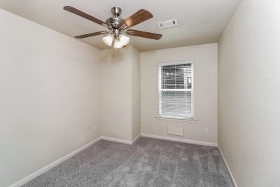 013 Bedroom ET31026
