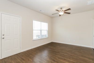 002 photo living room 13054217