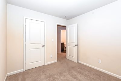 010 019 photo bedroom 15144120