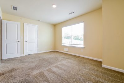 007 photo main bedroom 13148044