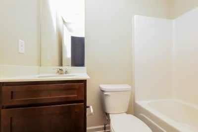 011 photo bathroom 12919757