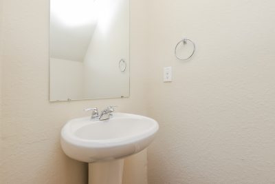 012 photo powder room 12919764