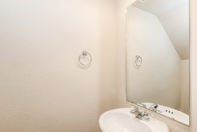 013 photo bathroom 12663500