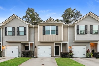 000 photo front view 14610984