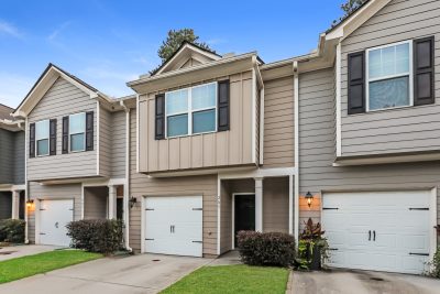001 photo front view 14610985