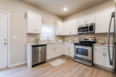 002 photo vs kitchen 15157572