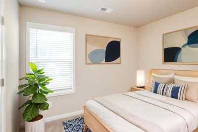 005 photo vs bedroom 15181778