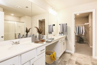 004 Heritage Pointe SQFT 3192 staged