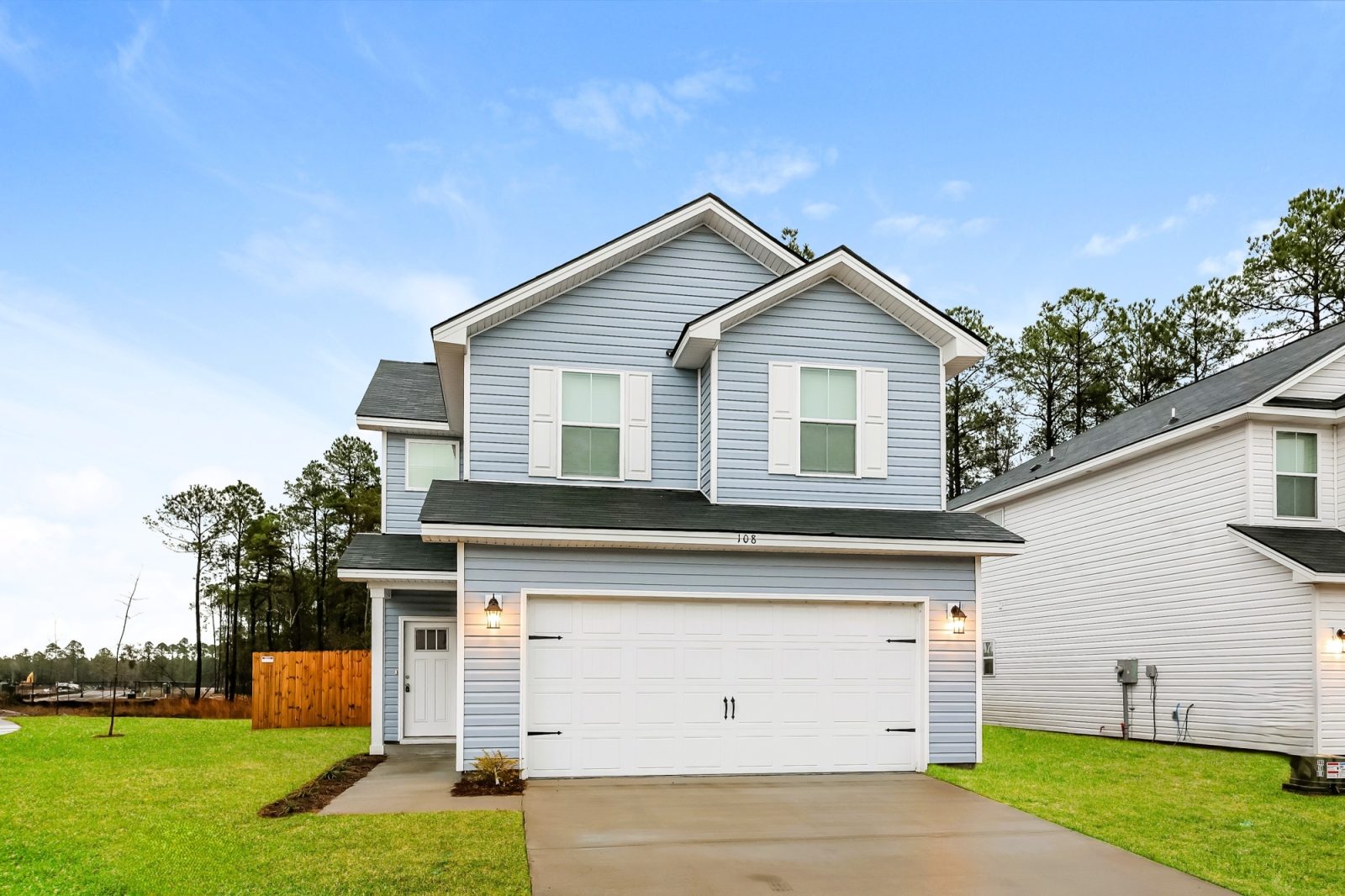 000 photo front view 12346072