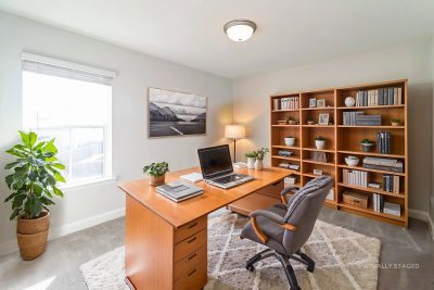 005 014 photo vs office 14815820