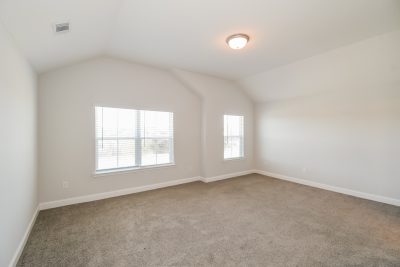 006 photo main bedroom 13241052