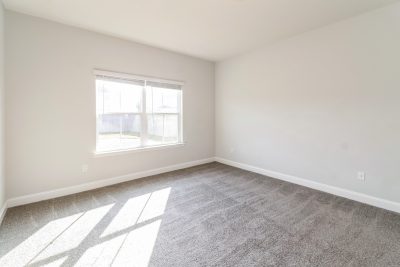 009 008 photo main bedroom 14814660