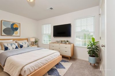 005 photo vs bedroom 15181756