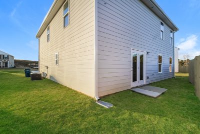 014 photo rear view 11996280