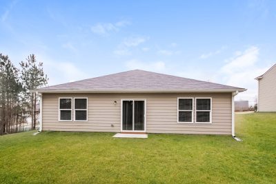 014 photo rear view 10339252