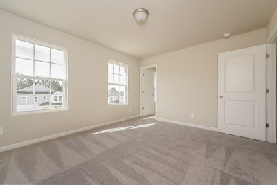 007 photo main bedroom 10299663