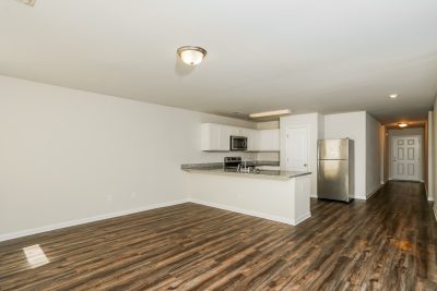 002 Living Room ET21021