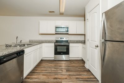 004 Kitchen ET21021