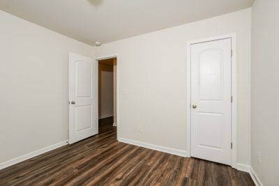 012 Bedroom ET21021