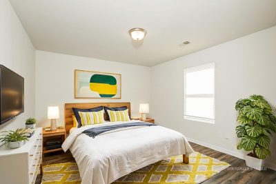 004 photo vs main bedroom 15181929