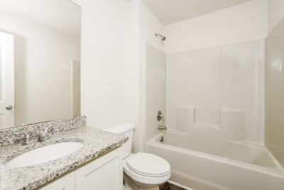 013 photo bathroom 14246885