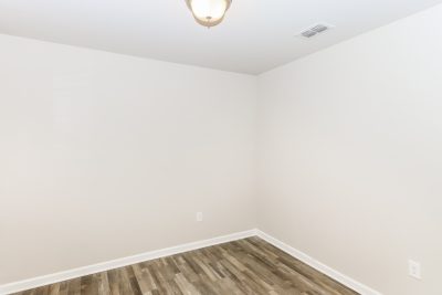 009 photo bedroom 13058256