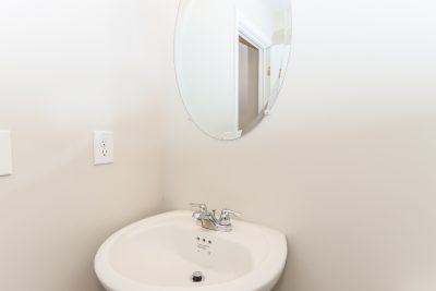 012 photo bathroom 13058252