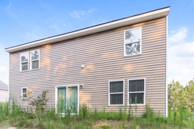 014 photo rear view 13058251