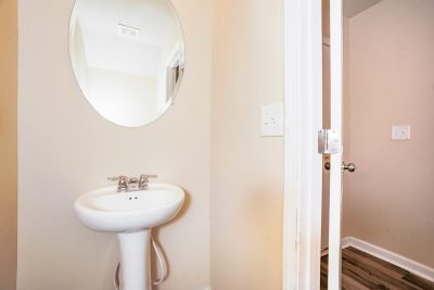 008 018 photo main bathroom 15149798