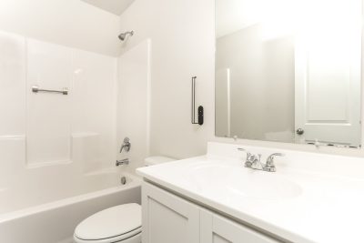 010 photo bathroom 12580423