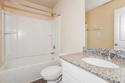 011 024 photo bathroom 15149802