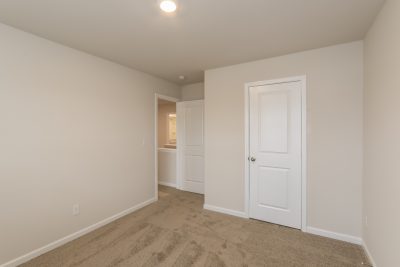 012 Bedroom ET61138