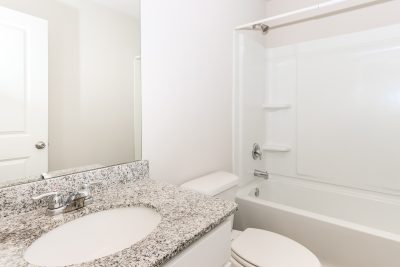 013 photo bathroom 13058257