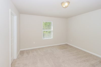 005 photo main bedroom 13171430