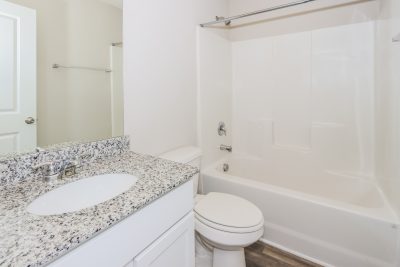 012 photo bathroom 13171427