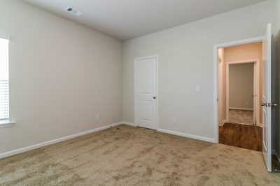 011 Bedroom ET91107