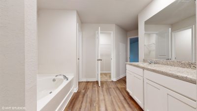 018 3211 Bridgewood Dr 2018 Large