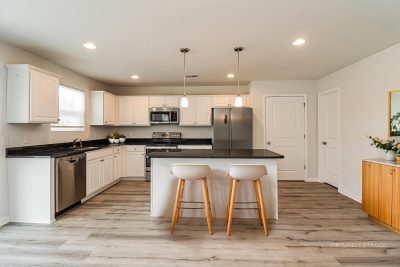 001-004 photo vs kitchen 15166087