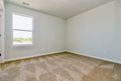 010 photo bedroom 10308982