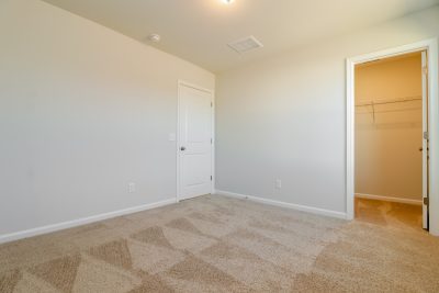 011 photo bedroom 10308983