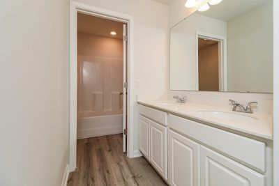 012 photo bathroom 15165423