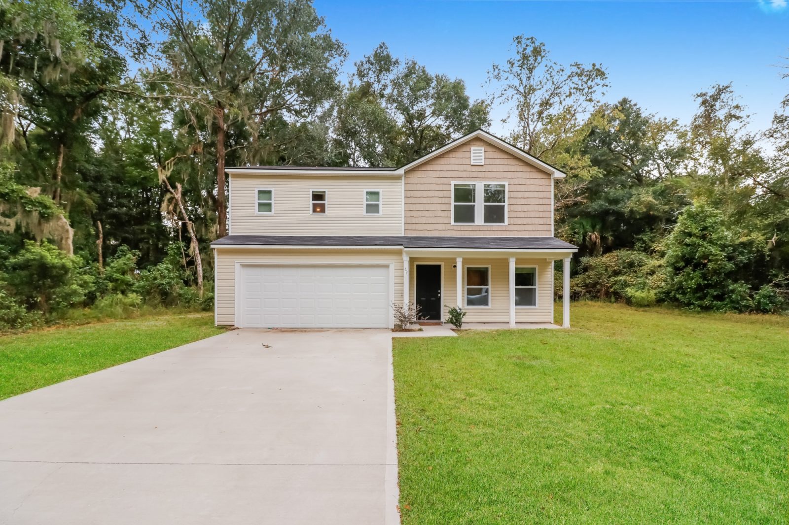 000 Front View ET31101